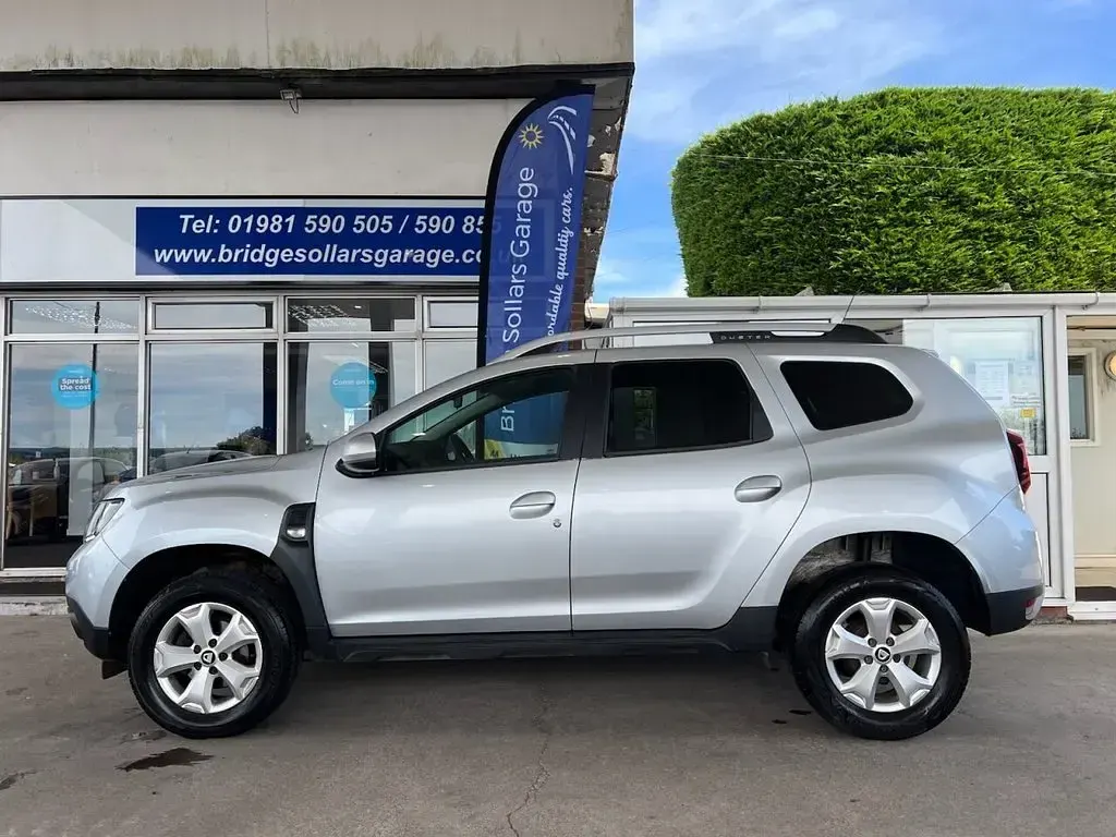 Used Dacia Duster Comfort 100 HP (73 kW) 2020 Grey SUV