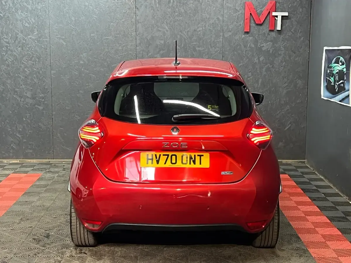 Used Renault Zoe GT-Line 100 kW (136 HP) 2020 Red Hatchback