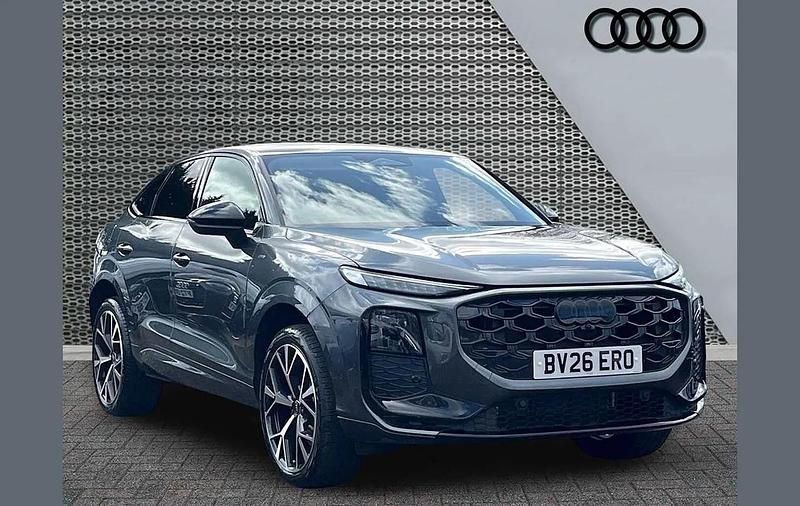 New Audi Q3 Comfort 267 HP (196 kW) 2026 Grey SUV