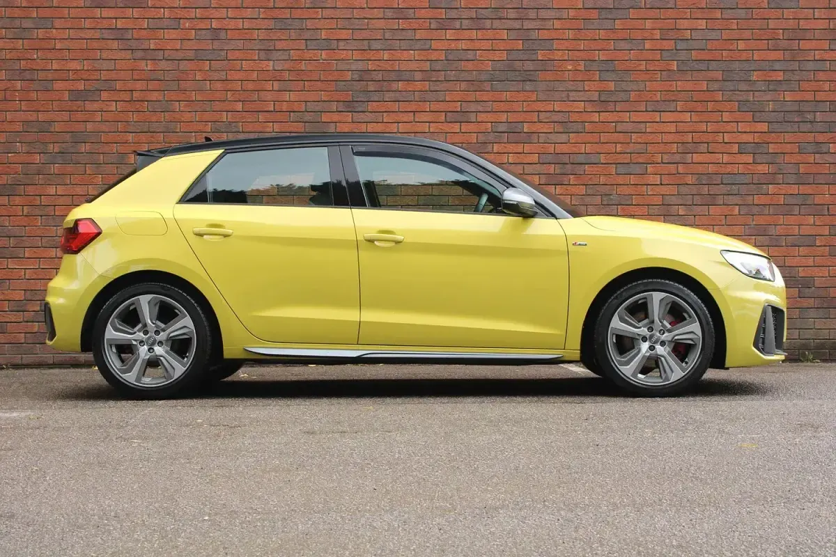 Used Audi A1 Competition 2019 Yellow SUV