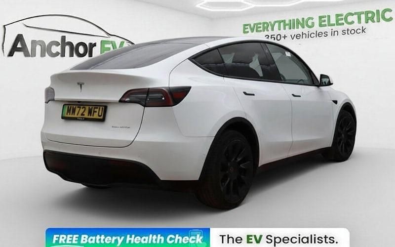 Used Tesla Model Y Long Range AWD 286 kW (389 HP) 2025 SUV