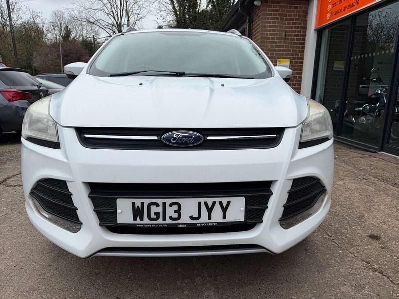 Used Ford Kuga Zetec 163 HP (119 kW) 2013 White SUV