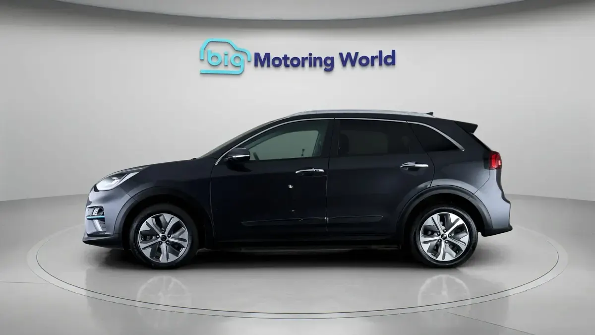 Used Kia e-Niro 150 kW (204 HP) 2020 Grey SUV