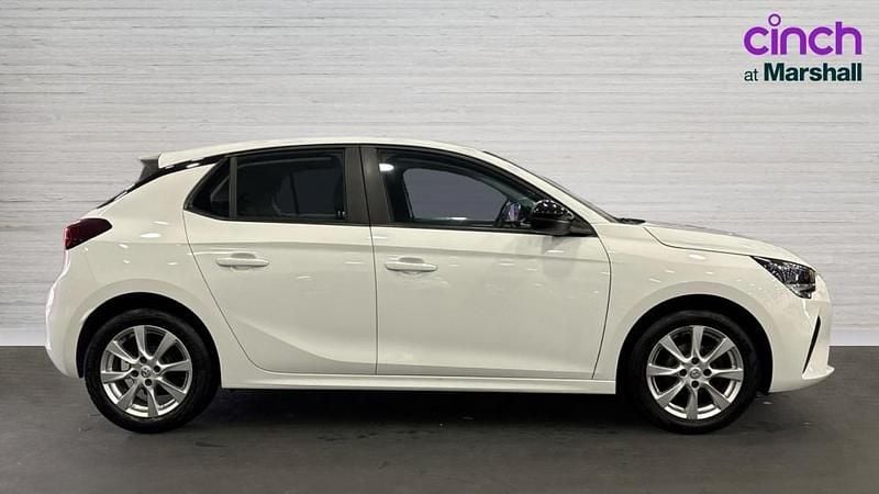 Used Vauxhall Corsa Design Edition 75 HP (55 kW) 2022 White Hatchback