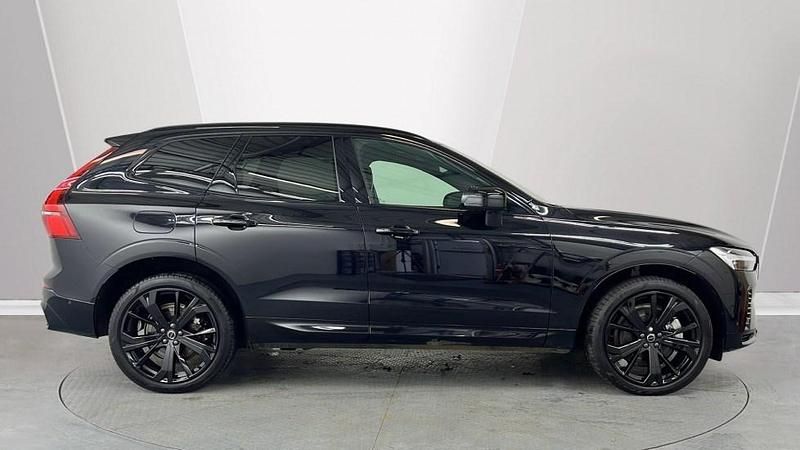 Used Volvo XC60 Plus 345 HP (253 kW) 2025 Black SUV