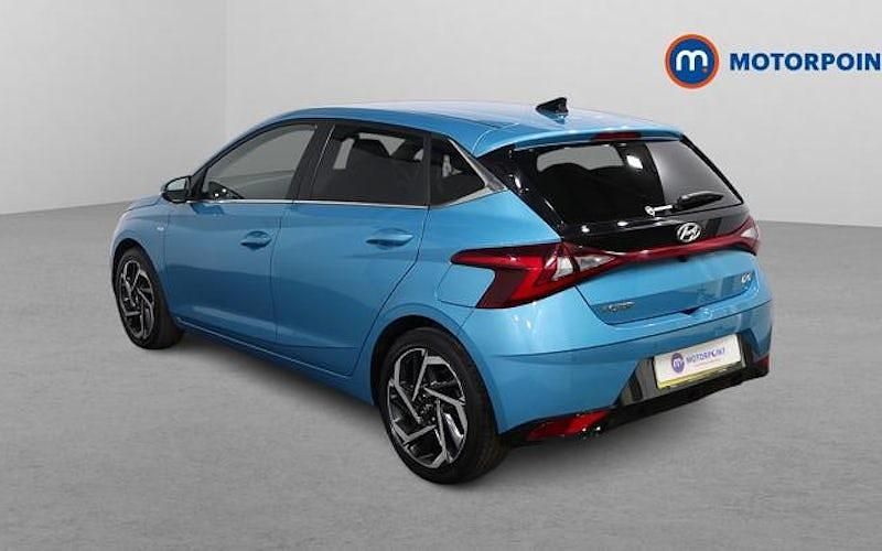 Used Hyundai i20 Premium 101 HP (74 kW) 2023 Hatchback