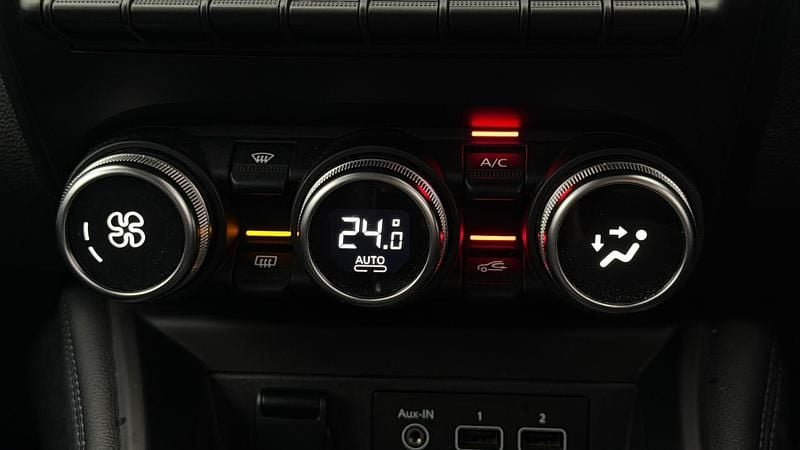 Used Renault Zoe GT-Line 100 kW (136 HP) 2021 Red Hatchback