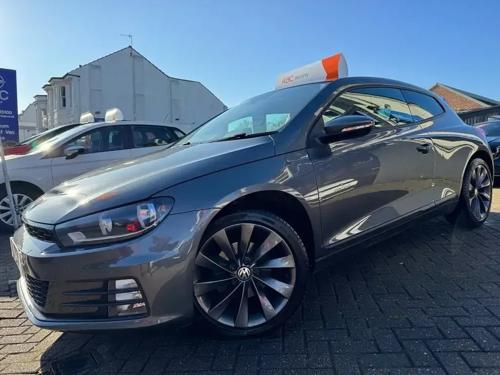 Usado VW Scirocco GT 125 HP (91 kW) 2015 Cinzento Coupé