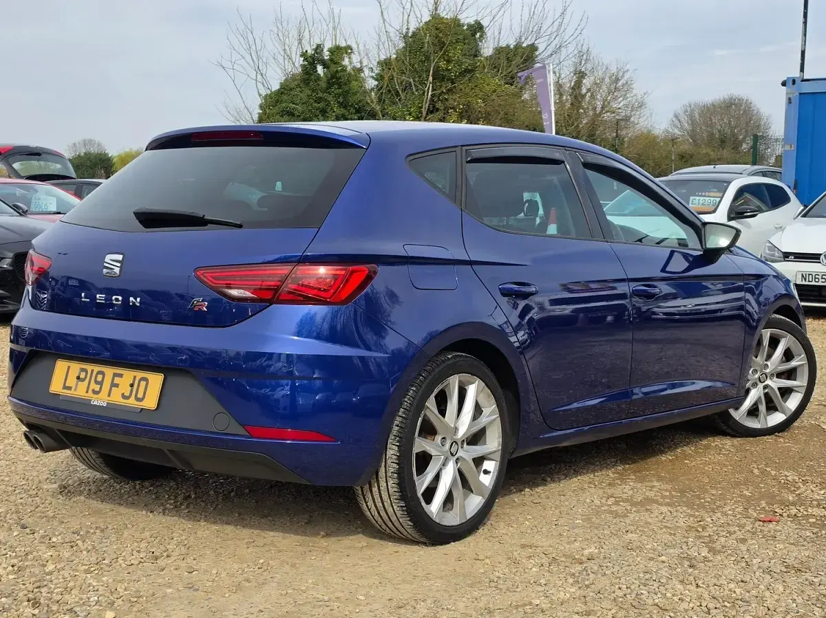 Used Seat Leon FR Sport 2019 Blue Hatchback