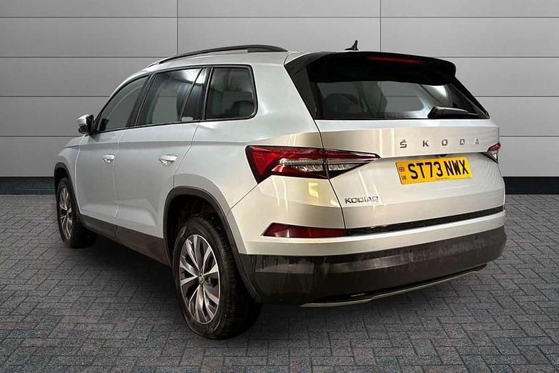 Used Skoda Kodiaq SE Drive 147 HP (108 kW) 2023 Brilliant silver metallic SUV