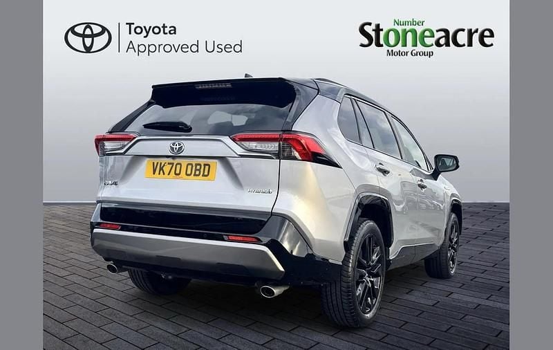 Used Toyota RAV4 Hybrid 214 HP (157 kW) 2021 Silver SUV