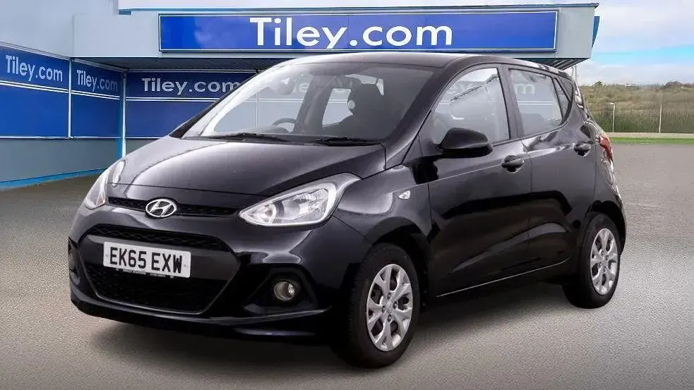 Used Hyundai i10 SE 87 HP (63 kW) 2015 Black Hatchback