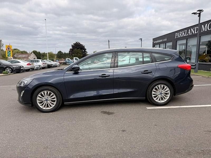 Used Ford Focus Titanium 125 HP (91 kW) 2021 Blue Estate