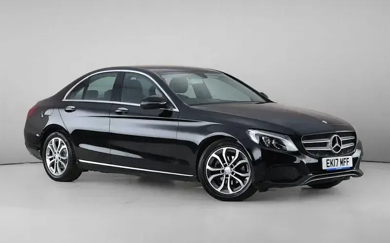 Used Mercedes C200 136 HP (100 kW) 2018 Sedan