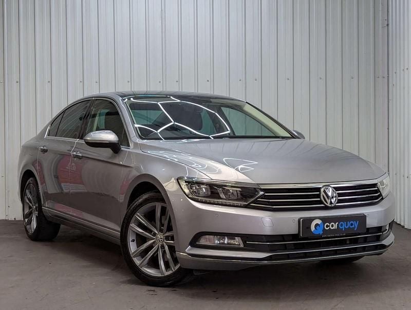 Silver Used 2018 VW Passat GT Sedan | £9,295 (Fair price) - Image 1/4