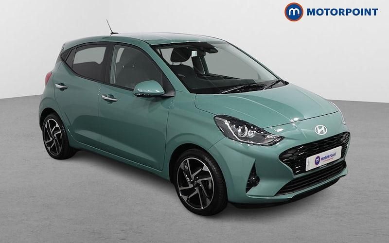 Green Used 2023 Hyundai i10 Premium Hatchback | £16,099 (Fair price) - Image 1/4