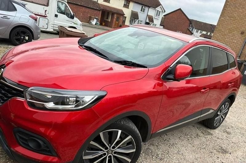 Used Renault Kadjar Iconic 140 HP (102 kW) 2019 Red SUV