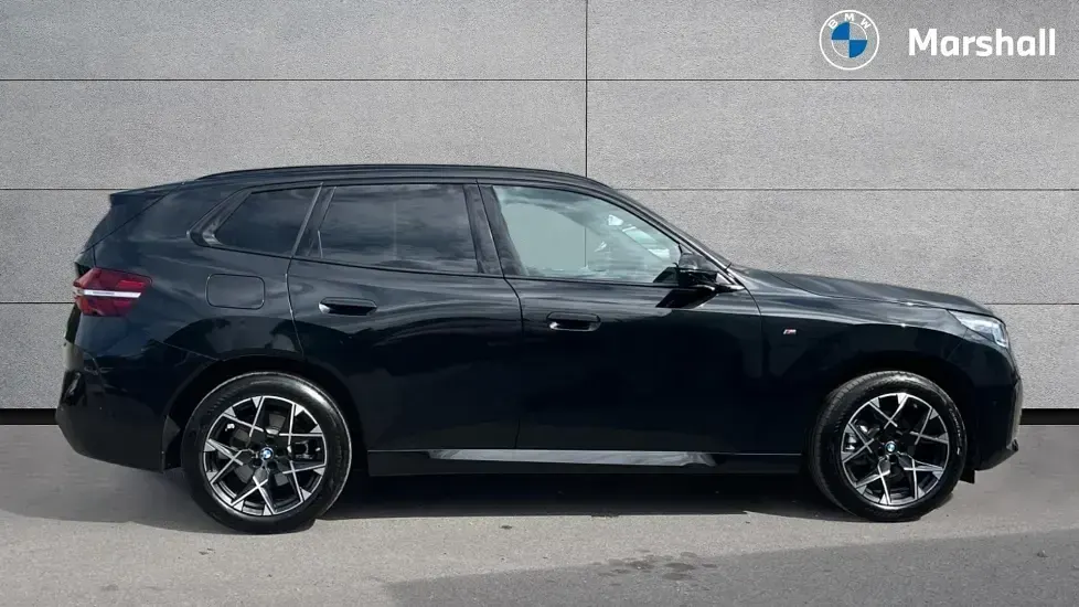 Used BMW X3 M Sport 208 HP (152 kW) 2025 Black sapphire SUV