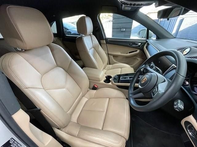 Usado Porsche Macan 265 HP (194 kW) 2023 Cinzento SUV