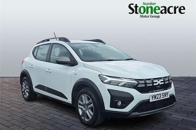 White Used 2023 Dacia Sandero Expression Hatchback | £12,300 (Fair price) - Image 1/4