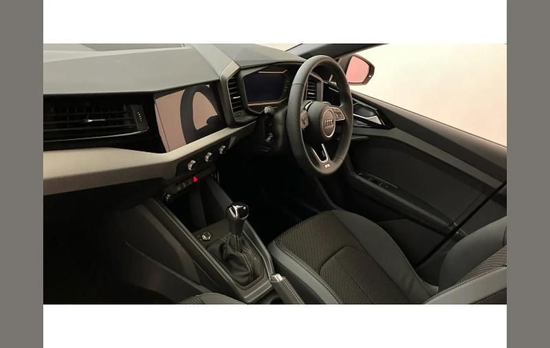 New Audi A1 S-Line 113 HP (83 kW) 2025 Other SUV