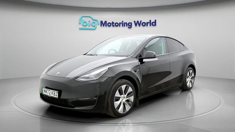 Used Tesla Model Y Long Range AWD 378 kW (514 HP) 2022 Black SUV