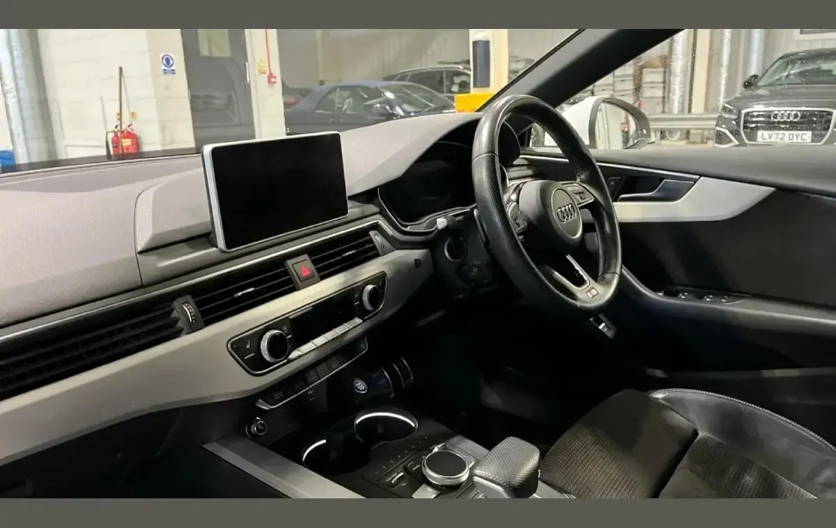 Used Audi A5 S-Line 187 HP (137 kW) 2018 White Coupe