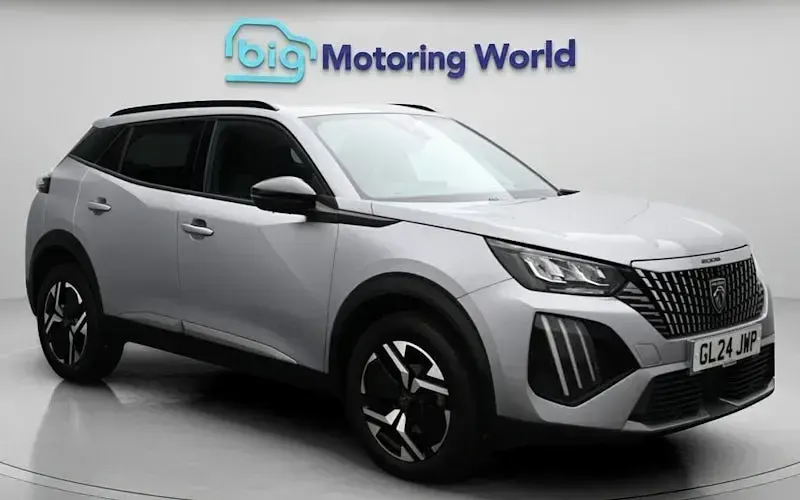 Second-hand Peugeot 2008 Allure 101 CP (74 kW) 2024 SUV