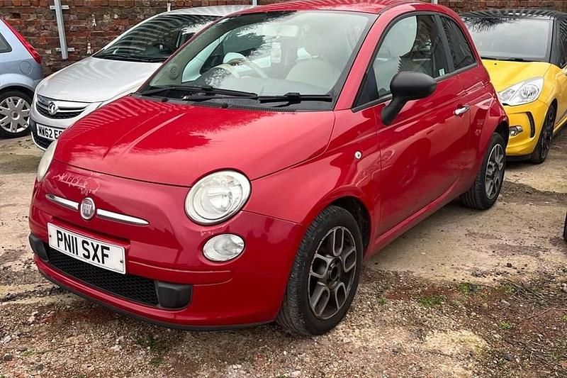 Used Fiat 500 Pop 69 HP (50 kW) 2011 Red Hatchback