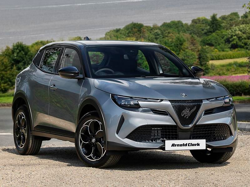 New Alfa Romeo GT Junior 136 HP (100 kW) 2025 Grey Hatchback