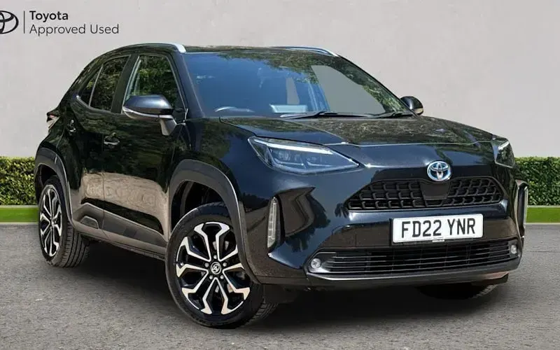 Used Toyota Yaris Hybrid Design 116 HP (85 kW) 2026 Estate