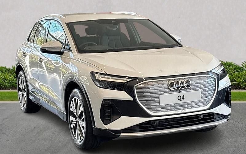 New 2026 Audi Q4 e-tron Sport SUV | £48,399 (Super price) - Image 1/4