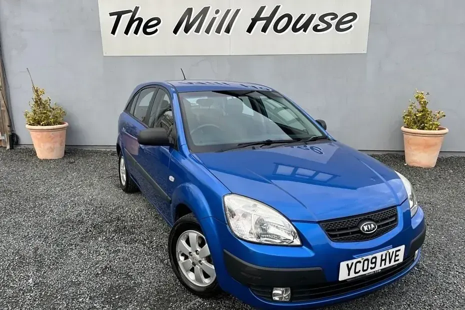 Used Kia Rio 95 HP (69 kW) 2009