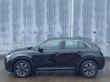 New Fiat 600 100 HP (73 kW) 2025 Black SUV