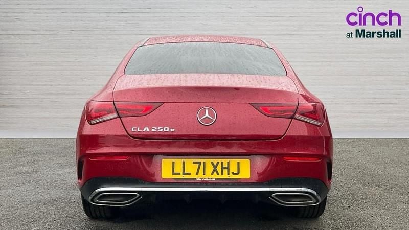 Used Mercedes E250 AMG Line Premium 218 HP (160 kW) 2022 Red