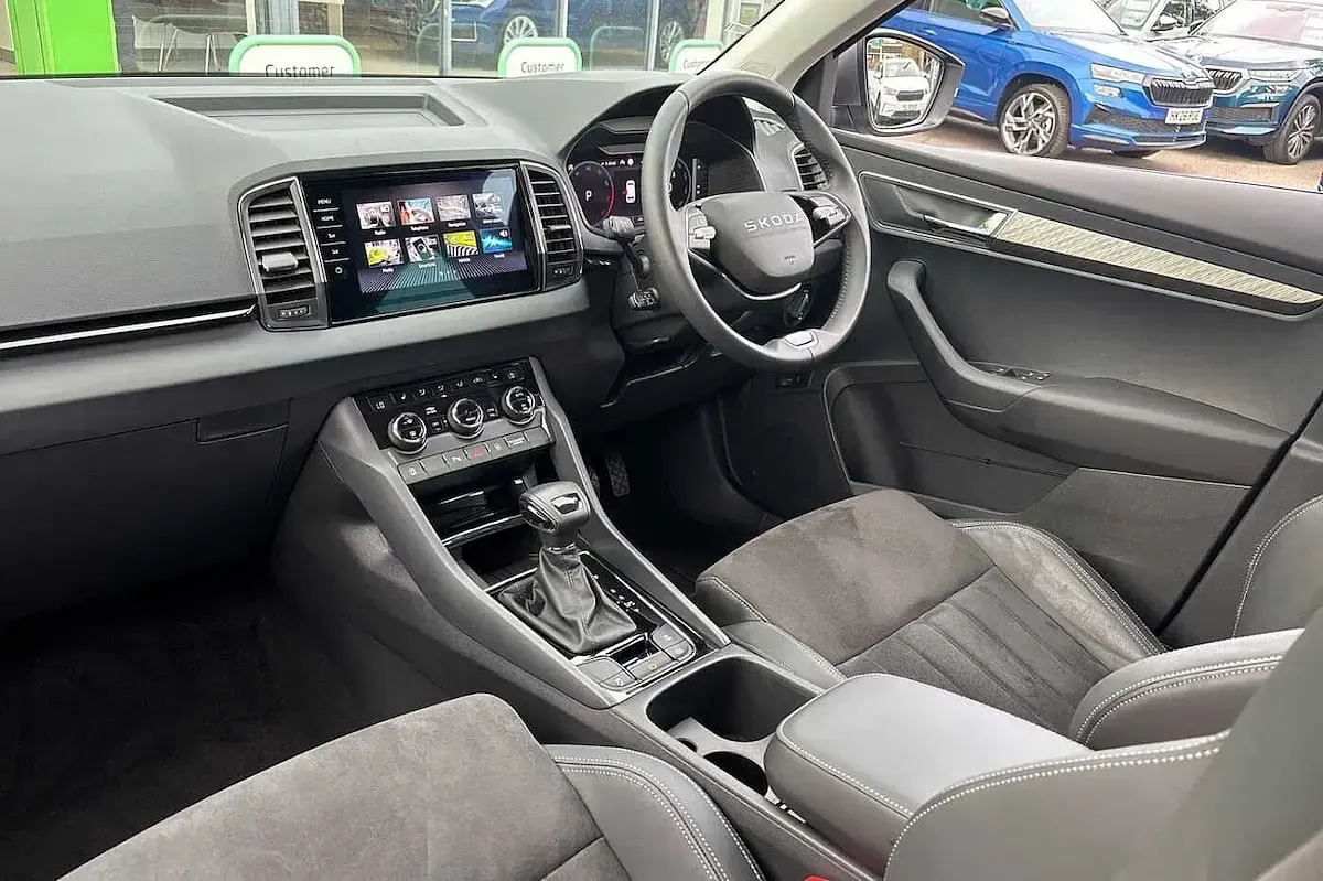Used Skoda Karoq SE L 110 HP (80 kW) 2025 Graphite grey metallic SUV