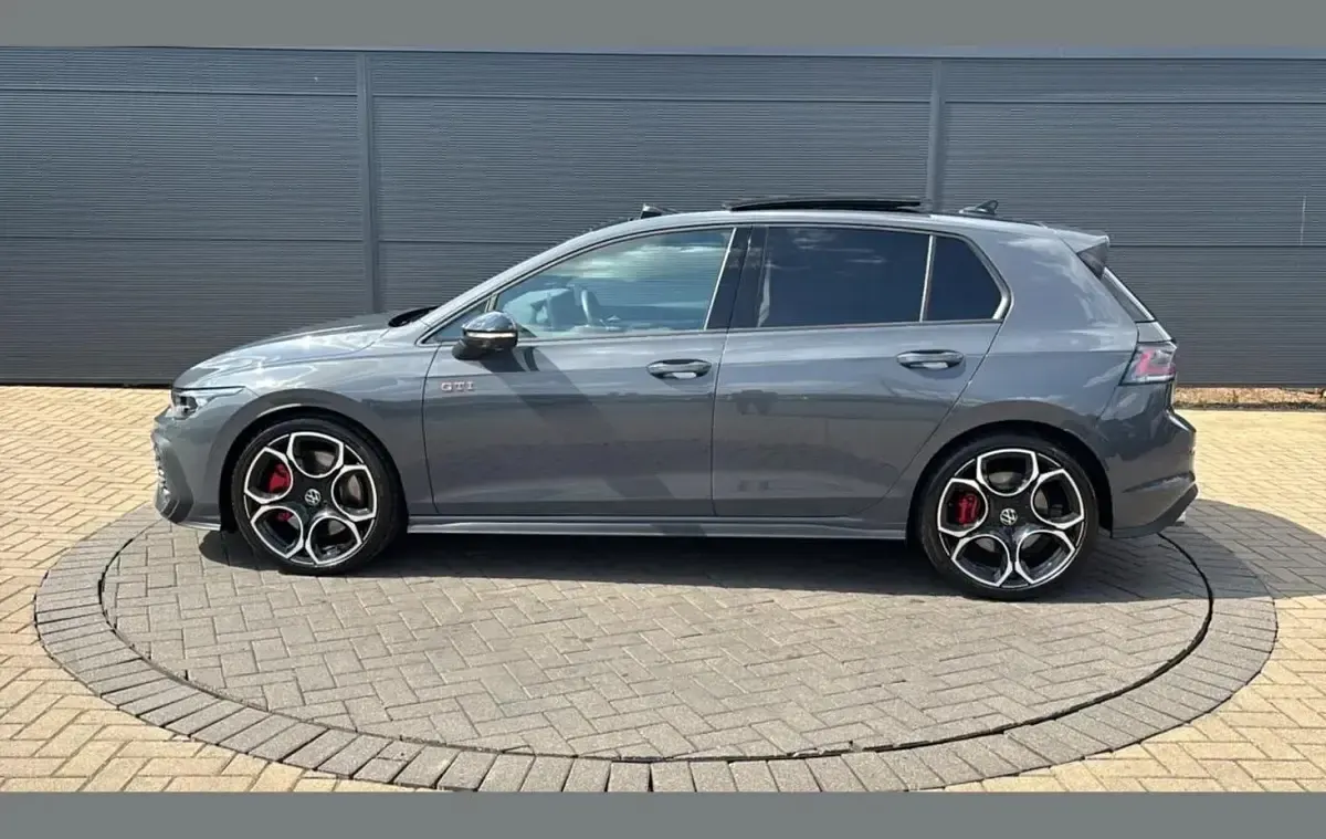 Used VW Golf VIII GTI 265 HP (194 kW) 2025 Grey Hatchback