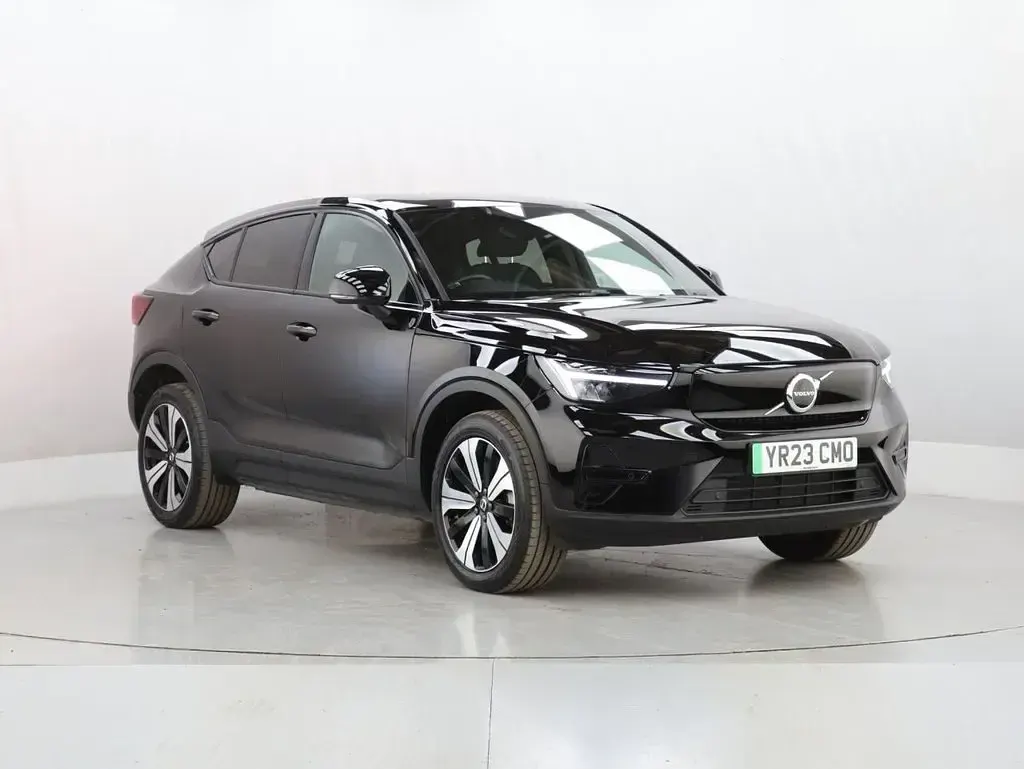 Used Volvo EC40 Core 169 kW (231 HP) 2023 Black SUV