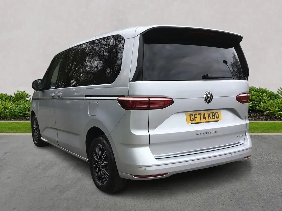 Used VW Multivan Style 218 HP (160 kW) 2024 Silver MPV