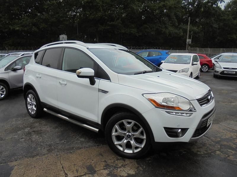 White Used 2012 Ford Kuga Titanium SUV | £4,995 (Fair price) - Image 1/4