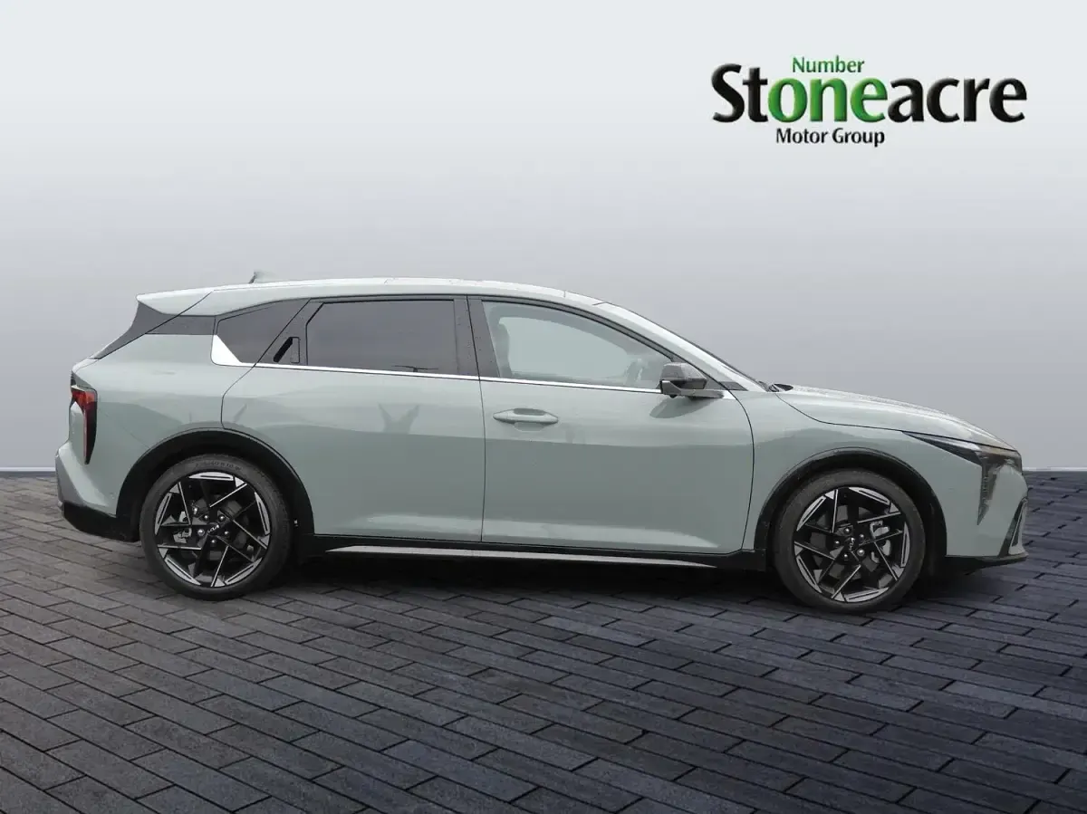 New Kia K4 GT-Line S 177 HP (130 kW) 2026 Green Hatchback