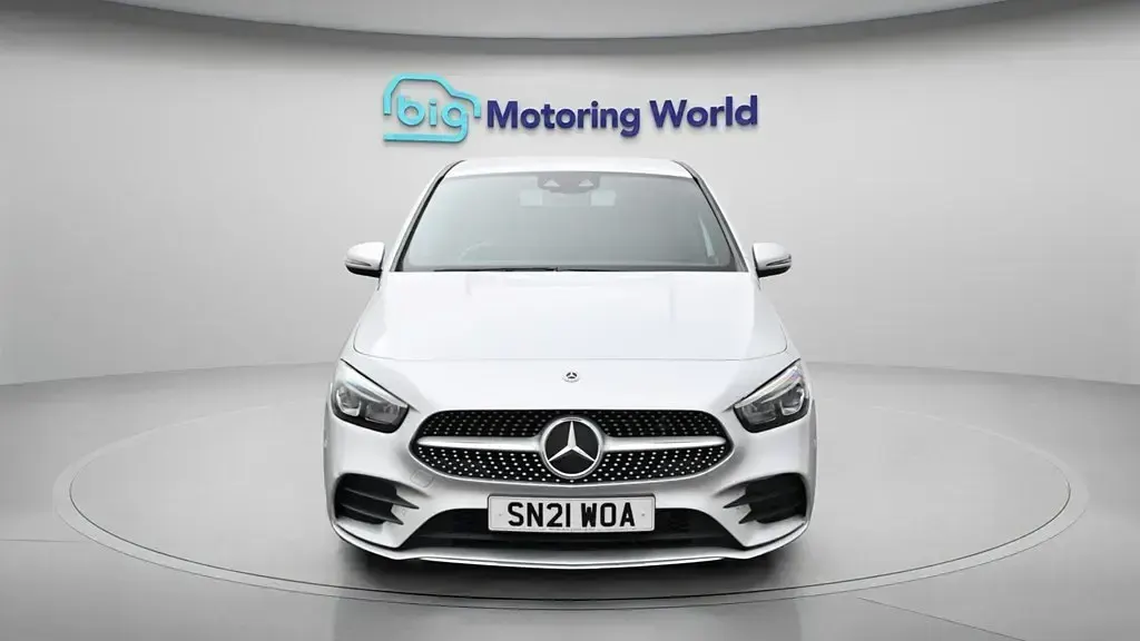 Used Mercedes B200 AMG line 163 HP (119 kW) 2021 Silver MPV