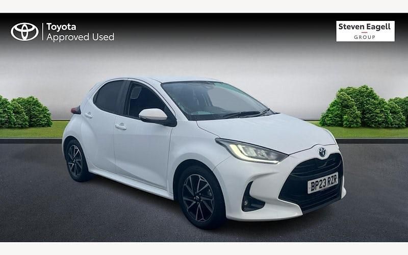 Used Toyota Yaris Hybrid Design 116 HP (85 kW) 2025 Hatchback