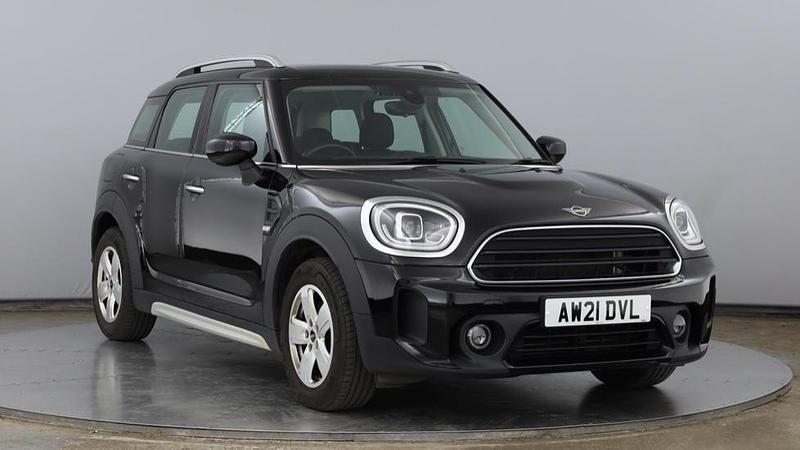 Black Used 2021 Mini Cooper Countryman Classic SUV | £22,295 (A bit pricey) - Image 1/4