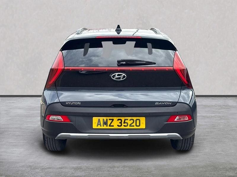 Used Hyundai Bayon Premium 100 HP (73 kW) 2023 Grey SUV