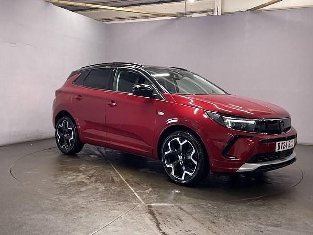 Used Vauxhall Grandland X Ultimate 130 HP (95 kW) 2024 Red SUV