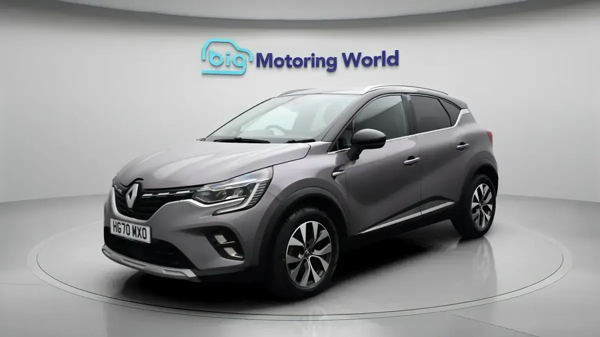 Used Renault Captur Version S 100 HP (73 kW) 2021 Grey/black SUV
