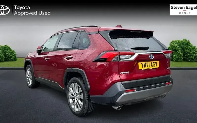 Used Toyota RAV4 Hybrid 218 HP (160 kW) 2025 SUV