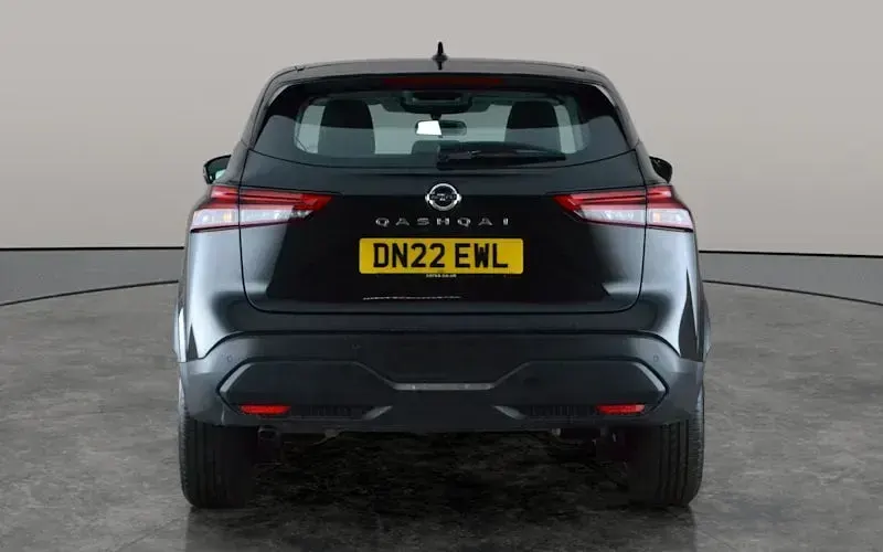 Used Nissan Qashqai Acenta Premium 140 HP (102 kW) 2022 Black SUV