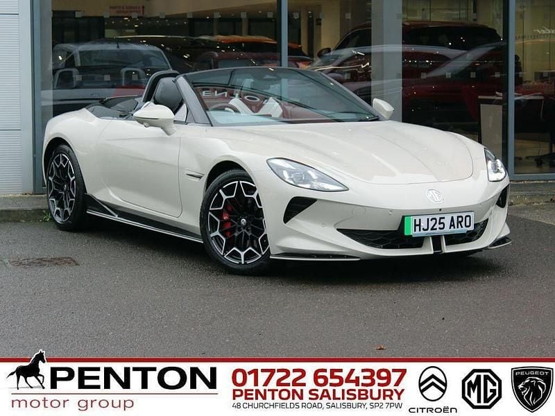 Used MG Cyberster Trophy 250 kW (340 HP) 2025 White Cabriolet